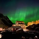 Апартаменты Nusfjord Ocean View Rorbu 19