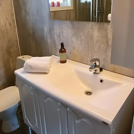 Nusfjord Ocean View Rorbu 19 * رامبيرغ