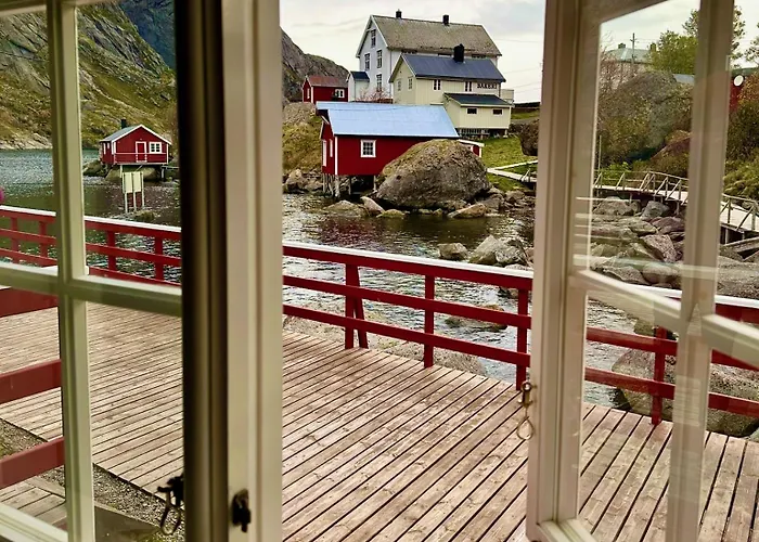 Nusfjord Ocean View Rorbu 19 *